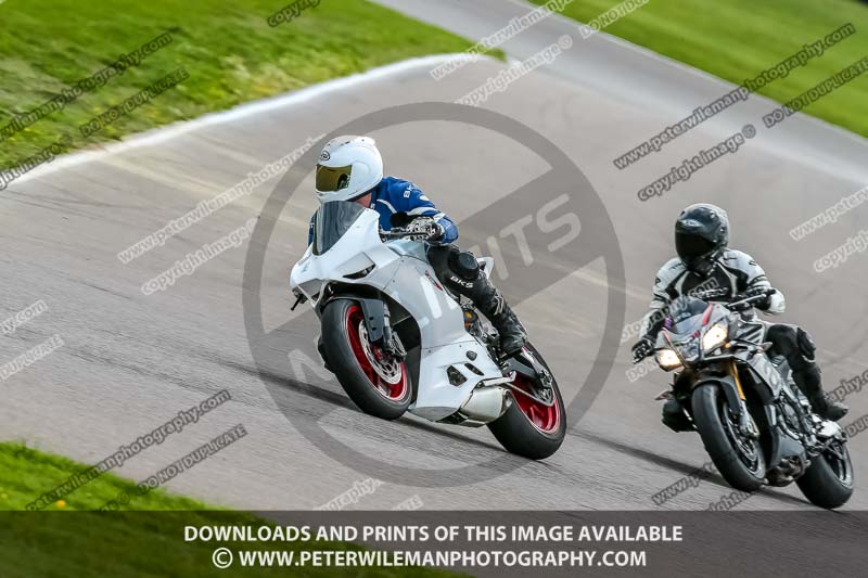 PJ Motorsport;anglesey no limits trackday;anglesey photographs;anglesey trackday photographs;enduro digital images;event digital images;eventdigitalimages;no limits trackdays;peter wileman photography;racing digital images;trac mon;trackday digital images;trackday photos;ty croes