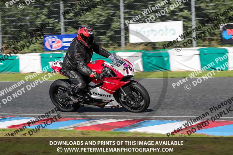 enduro digital images;event digital images;eventdigitalimages;mallory park;mallory park photographs;mallory park trackday;mallory park trackday photographs;no limits trackdays;peter wileman photography;racing digital images;trackday digital images;trackday photos