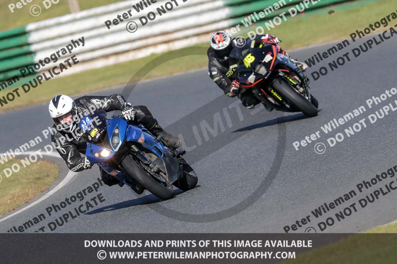 enduro digital images;event digital images;eventdigitalimages;mallory park;mallory park photographs;mallory park trackday;mallory park trackday photographs;no limits trackdays;peter wileman photography;racing digital images;trackday digital images;trackday photos