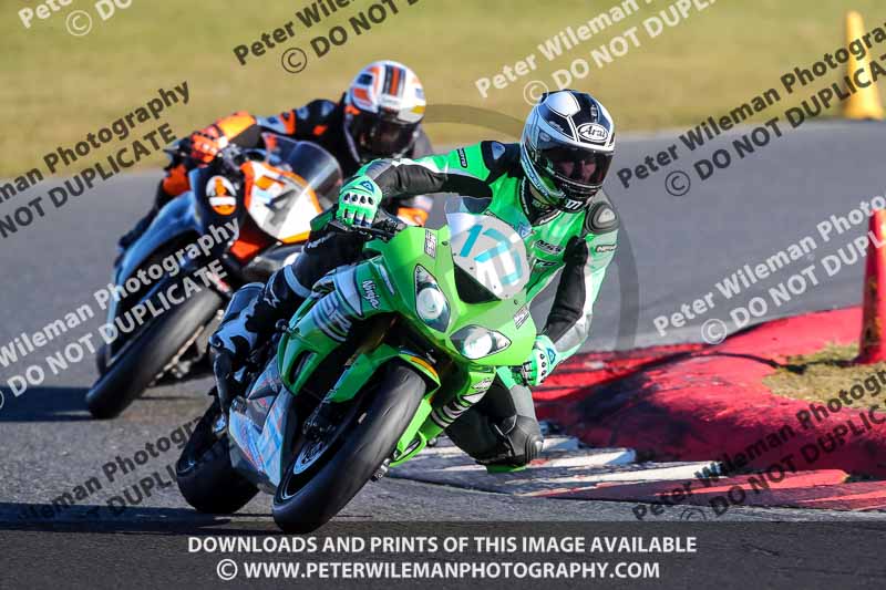 enduro digital images;event digital images;eventdigitalimages;no limits trackdays;peter wileman photography;racing digital images;snetterton;snetterton no limits trackday;snetterton photographs;snetterton trackday photographs;trackday digital images;trackday photos