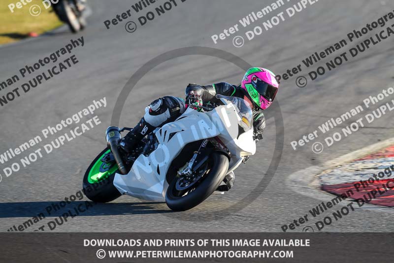 enduro digital images;event digital images;eventdigitalimages;no limits trackdays;peter wileman photography;racing digital images;snetterton;snetterton no limits trackday;snetterton photographs;snetterton trackday photographs;trackday digital images;trackday photos