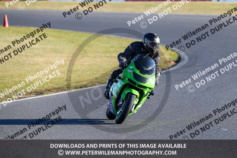 enduro digital images;event digital images;eventdigitalimages;no limits trackdays;peter wileman photography;racing digital images;snetterton;snetterton no limits trackday;snetterton photographs;snetterton trackday photographs;trackday digital images;trackday photos