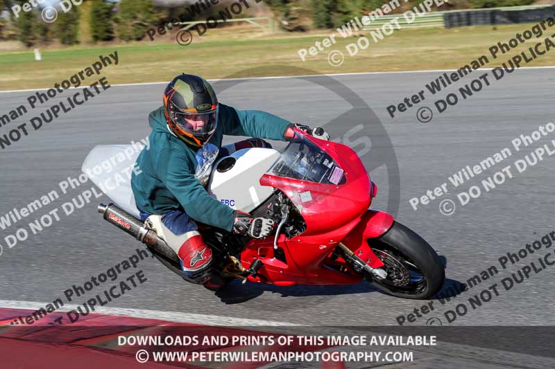 enduro digital images;event digital images;eventdigitalimages;no limits trackdays;peter wileman photography;racing digital images;snetterton;snetterton no limits trackday;snetterton photographs;snetterton trackday photographs;trackday digital images;trackday photos