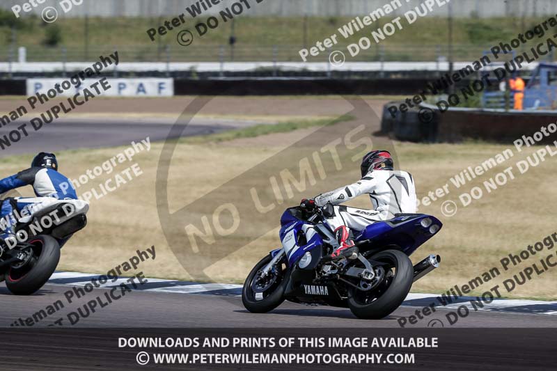 Rockingham no limits trackday;enduro digital images;event digital images;eventdigitalimages;no limits trackdays;peter wileman photography;racing digital images;rockingham raceway northamptonshire;rockingham trackday photographs;trackday digital images;trackday photos