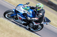 Rockingham-no-limits-trackday;enduro-digital-images;event-digital-images;eventdigitalimages;no-limits-trackdays;peter-wileman-photography;racing-digital-images;rockingham-raceway-northamptonshire;rockingham-trackday-photographs;trackday-digital-images;trackday-photos