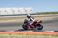 Rockingham-no-limits-trackday;enduro-digital-images;event-digital-images;eventdigitalimages;no-limits-trackdays;peter-wileman-photography;racing-digital-images;rockingham-raceway-northamptonshire;rockingham-trackday-photographs;trackday-digital-images;trackday-photos