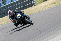 Rockingham-no-limits-trackday;enduro-digital-images;event-digital-images;eventdigitalimages;no-limits-trackdays;peter-wileman-photography;racing-digital-images;rockingham-raceway-northamptonshire;rockingham-trackday-photographs;trackday-digital-images;trackday-photos