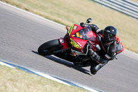 Rockingham-no-limits-trackday;enduro-digital-images;event-digital-images;eventdigitalimages;no-limits-trackdays;peter-wileman-photography;racing-digital-images;rockingham-raceway-northamptonshire;rockingham-trackday-photographs;trackday-digital-images;trackday-photos