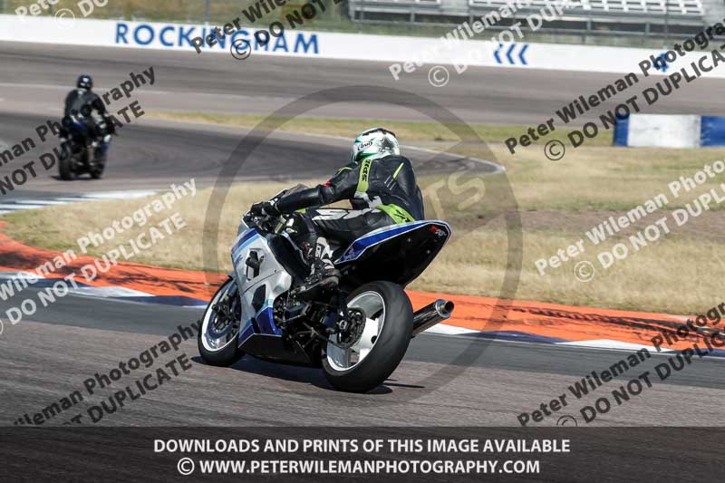 Rockingham no limits trackday;enduro digital images;event digital images;eventdigitalimages;no limits trackdays;peter wileman photography;racing digital images;rockingham raceway northamptonshire;rockingham trackday photographs;trackday digital images;trackday photos