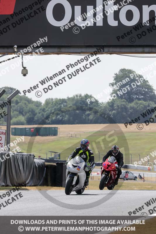 anglesey;brands hatch;cadwell park;croft;donington park;enduro digital images;event digital images;eventdigitalimages;mallory;no limits;oulton park;peter wileman photography;racing digital images;silverstone;snetterton;trackday digital images;trackday photos;vmcc banbury run;welsh 2 day enduro