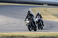 Rockingham-no-limits-trackday;enduro-digital-images;event-digital-images;eventdigitalimages;no-limits-trackdays;peter-wileman-photography;racing-digital-images;rockingham-raceway-northamptonshire;rockingham-trackday-photographs;trackday-digital-images;trackday-photos