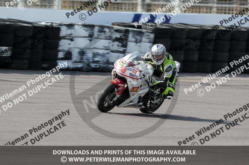 Rockingham no limits trackday;enduro digital images;event digital images;eventdigitalimages;no limits trackdays;peter wileman photography;racing digital images;rockingham raceway northamptonshire;rockingham trackday photographs;trackday digital images;trackday photos