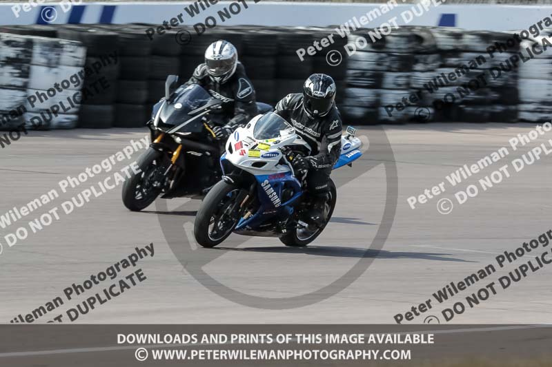 Rockingham no limits trackday;enduro digital images;event digital images;eventdigitalimages;no limits trackdays;peter wileman photography;racing digital images;rockingham raceway northamptonshire;rockingham trackday photographs;trackday digital images;trackday photos