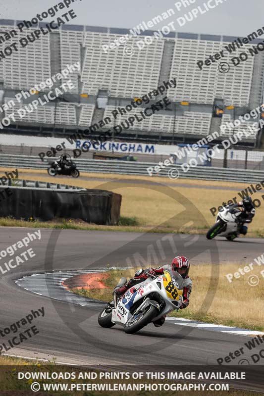 Rockingham no limits trackday;enduro digital images;event digital images;eventdigitalimages;no limits trackdays;peter wileman photography;racing digital images;rockingham raceway northamptonshire;rockingham trackday photographs;trackday digital images;trackday photos