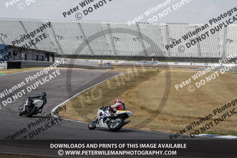 Rockingham no limits trackday;enduro digital images;event digital images;eventdigitalimages;no limits trackdays;peter wileman photography;racing digital images;rockingham raceway northamptonshire;rockingham trackday photographs;trackday digital images;trackday photos