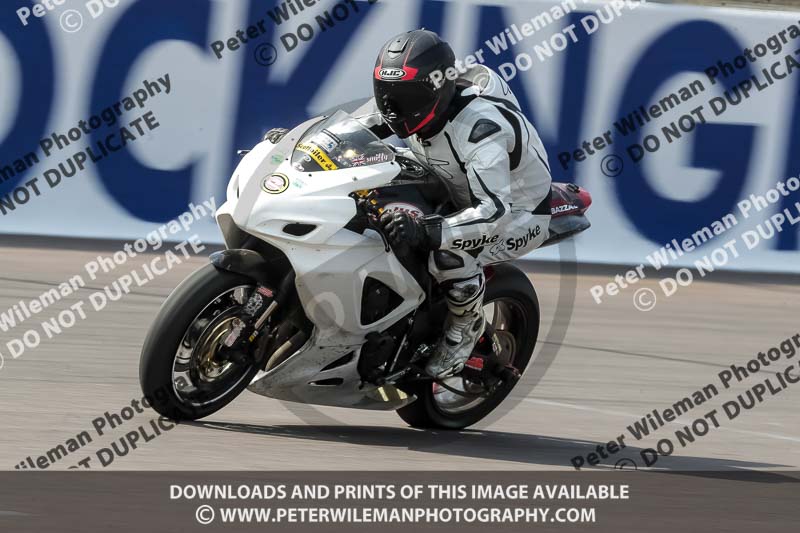 Rockingham no limits trackday;enduro digital images;event digital images;eventdigitalimages;no limits trackdays;peter wileman photography;racing digital images;rockingham raceway northamptonshire;rockingham trackday photographs;trackday digital images;trackday photos