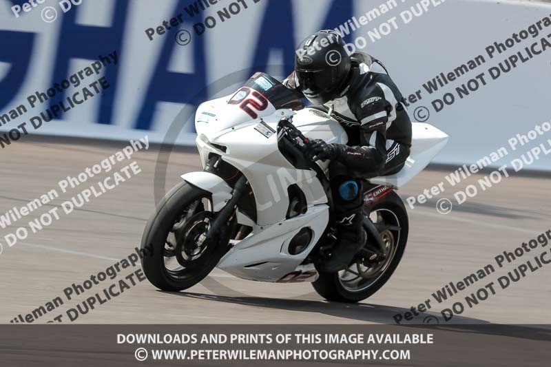 Rockingham no limits trackday;enduro digital images;event digital images;eventdigitalimages;no limits trackdays;peter wileman photography;racing digital images;rockingham raceway northamptonshire;rockingham trackday photographs;trackday digital images;trackday photos