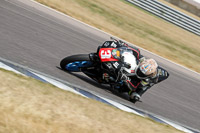 Rockingham-no-limits-trackday;enduro-digital-images;event-digital-images;eventdigitalimages;no-limits-trackdays;peter-wileman-photography;racing-digital-images;rockingham-raceway-northamptonshire;rockingham-trackday-photographs;trackday-digital-images;trackday-photos