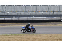 Rockingham-no-limits-trackday;enduro-digital-images;event-digital-images;eventdigitalimages;no-limits-trackdays;peter-wileman-photography;racing-digital-images;rockingham-raceway-northamptonshire;rockingham-trackday-photographs;trackday-digital-images;trackday-photos