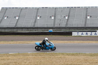 Rockingham-no-limits-trackday;enduro-digital-images;event-digital-images;eventdigitalimages;no-limits-trackdays;peter-wileman-photography;racing-digital-images;rockingham-raceway-northamptonshire;rockingham-trackday-photographs;trackday-digital-images;trackday-photos