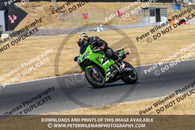 enduro digital images;event digital images;eventdigitalimages;no limits trackdays;peter wileman photography;racing digital images;snetterton;snetterton no limits trackday;snetterton photographs;snetterton trackday photographs;trackday digital images;trackday photos