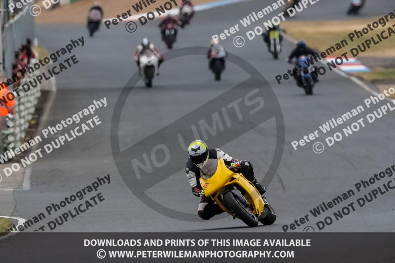 enduro digital images;event digital images;eventdigitalimages;mallory park;mallory park photographs;mallory park trackday;mallory park trackday photographs;no limits trackdays;peter wileman photography;racing digital images;trackday digital images;trackday photos