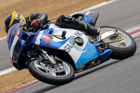 donington-no-limits-trackday;donington-park-photographs;donington-trackday-photographs;no-limits-trackdays;peter-wileman-photography;trackday-digital-images;trackday-photos