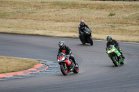 Rockingham-no-limits-trackday;enduro-digital-images;event-digital-images;eventdigitalimages;no-limits-trackdays;peter-wileman-photography;racing-digital-images;rockingham-raceway-northamptonshire;rockingham-trackday-photographs;trackday-digital-images;trackday-photos