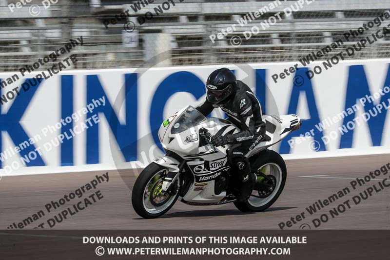 Rockingham no limits trackday;enduro digital images;event digital images;eventdigitalimages;no limits trackdays;peter wileman photography;racing digital images;rockingham raceway northamptonshire;rockingham trackday photographs;trackday digital images;trackday photos