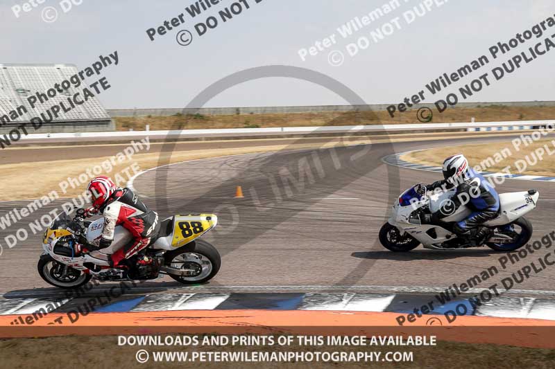 Rockingham no limits trackday;enduro digital images;event digital images;eventdigitalimages;no limits trackdays;peter wileman photography;racing digital images;rockingham raceway northamptonshire;rockingham trackday photographs;trackday digital images;trackday photos