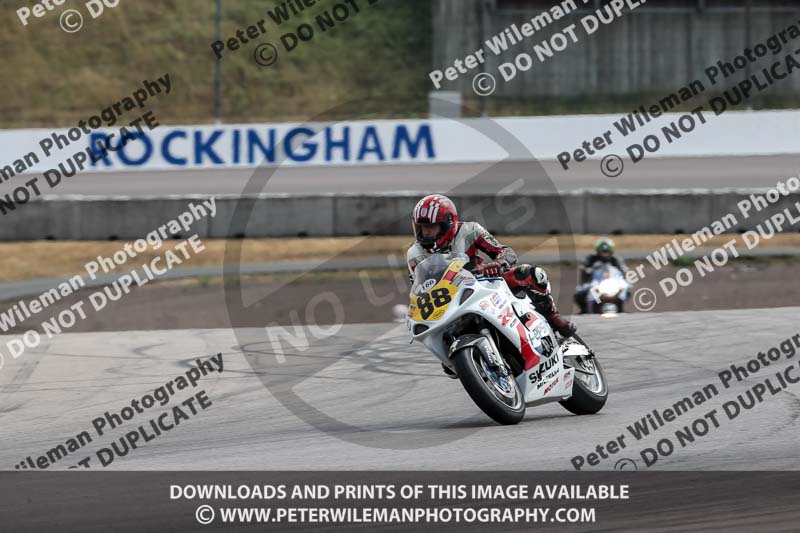 Rockingham no limits trackday;enduro digital images;event digital images;eventdigitalimages;no limits trackdays;peter wileman photography;racing digital images;rockingham raceway northamptonshire;rockingham trackday photographs;trackday digital images;trackday photos