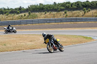 Rockingham-no-limits-trackday;enduro-digital-images;event-digital-images;eventdigitalimages;no-limits-trackdays;peter-wileman-photography;racing-digital-images;rockingham-raceway-northamptonshire;rockingham-trackday-photographs;trackday-digital-images;trackday-photos