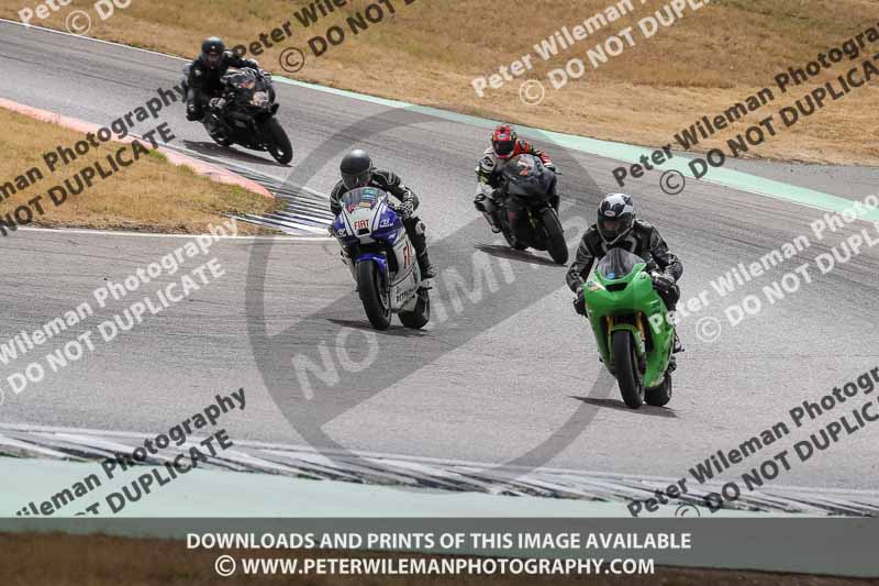 Rockingham no limits trackday;enduro digital images;event digital images;eventdigitalimages;no limits trackdays;peter wileman photography;racing digital images;rockingham raceway northamptonshire;rockingham trackday photographs;trackday digital images;trackday photos