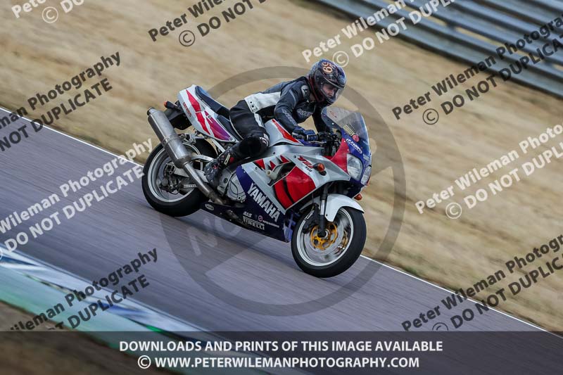 Rockingham no limits trackday;enduro digital images;event digital images;eventdigitalimages;no limits trackdays;peter wileman photography;racing digital images;rockingham raceway northamptonshire;rockingham trackday photographs;trackday digital images;trackday photos