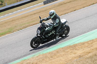 Rockingham-no-limits-trackday;enduro-digital-images;event-digital-images;eventdigitalimages;no-limits-trackdays;peter-wileman-photography;racing-digital-images;rockingham-raceway-northamptonshire;rockingham-trackday-photographs;trackday-digital-images;trackday-photos