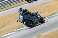 Rockingham-no-limits-trackday;enduro-digital-images;event-digital-images;eventdigitalimages;no-limits-trackdays;peter-wileman-photography;racing-digital-images;rockingham-raceway-northamptonshire;rockingham-trackday-photographs;trackday-digital-images;trackday-photos