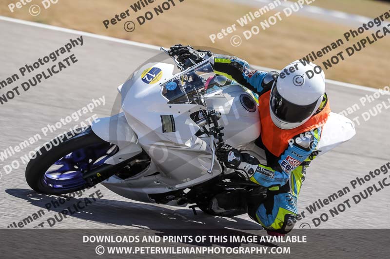 Rockingham no limits trackday;enduro digital images;event digital images;eventdigitalimages;no limits trackdays;peter wileman photography;racing digital images;rockingham raceway northamptonshire;rockingham trackday photographs;trackday digital images;trackday photos