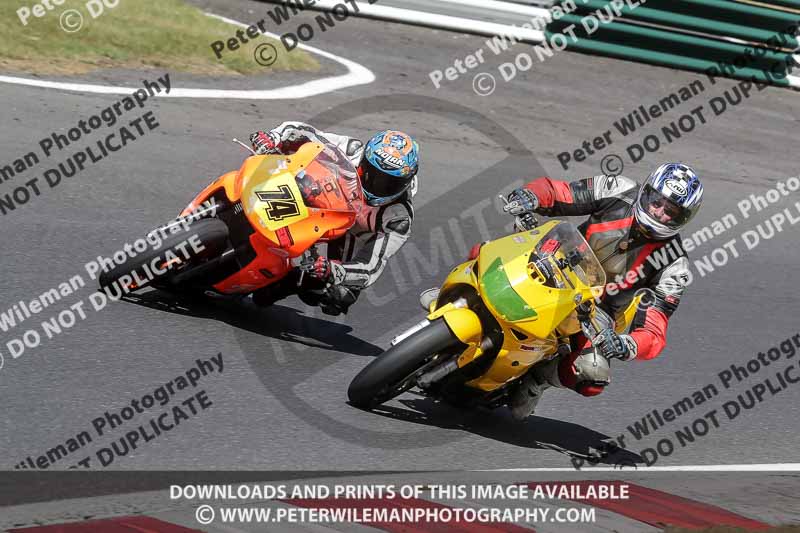 cadwell no limits trackday;cadwell park;cadwell park photographs;cadwell trackday photographs;enduro digital images;event digital images;eventdigitalimages;no limits trackdays;peter wileman photography;racing digital images;trackday digital images;trackday photos