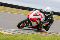 anglesey-no-limits-trackday;anglesey-photographs;anglesey-trackday-photographs;enduro-digital-images;event-digital-images;eventdigitalimages;no-limits-trackdays;peter-wileman-photography;racing-digital-images;trac-mon;trackday-digital-images;trackday-photos;ty-croes