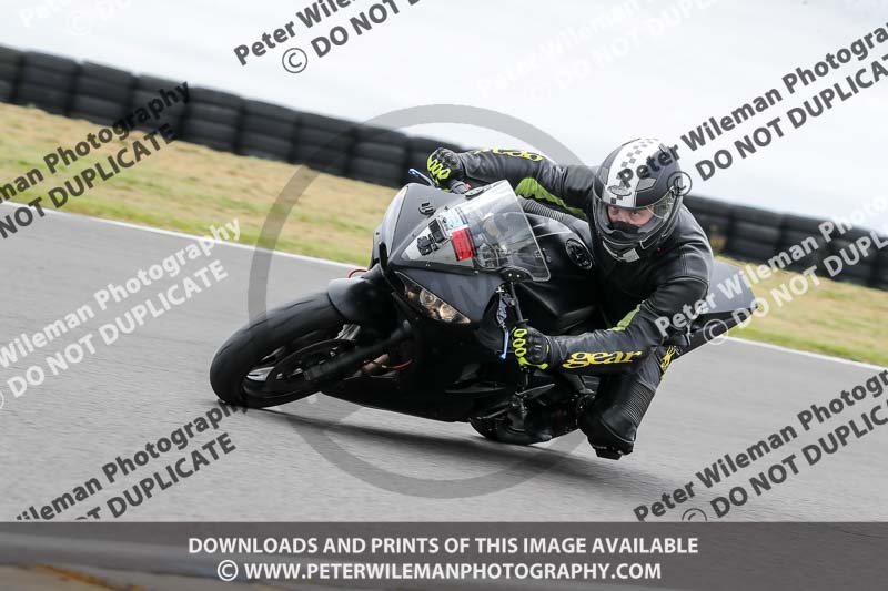 anglesey no limits trackday;anglesey photographs;anglesey trackday photographs;enduro digital images;event digital images;eventdigitalimages;no limits trackdays;peter wileman photography;racing digital images;trac mon;trackday digital images;trackday photos;ty croes