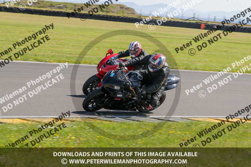 anglesey no limits trackday;anglesey photographs;anglesey trackday photographs;enduro digital images;event digital images;eventdigitalimages;no limits trackdays;peter wileman photography;racing digital images;trac mon;trackday digital images;trackday photos;ty croes