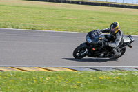 anglesey-no-limits-trackday;anglesey-photographs;anglesey-trackday-photographs;enduro-digital-images;event-digital-images;eventdigitalimages;no-limits-trackdays;peter-wileman-photography;racing-digital-images;trac-mon;trackday-digital-images;trackday-photos;ty-croes