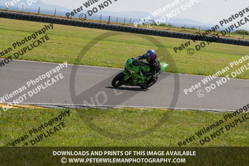 anglesey no limits trackday;anglesey photographs;anglesey trackday photographs;enduro digital images;event digital images;eventdigitalimages;no limits trackdays;peter wileman photography;racing digital images;trac mon;trackday digital images;trackday photos;ty croes