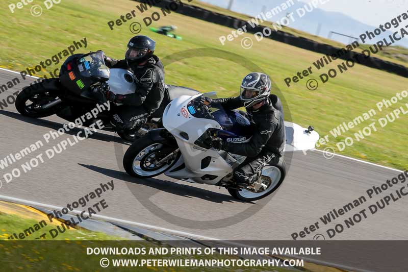 anglesey no limits trackday;anglesey photographs;anglesey trackday photographs;enduro digital images;event digital images;eventdigitalimages;no limits trackdays;peter wileman photography;racing digital images;trac mon;trackday digital images;trackday photos;ty croes