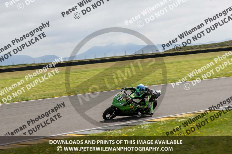 anglesey no limits trackday;anglesey photographs;anglesey trackday photographs;enduro digital images;event digital images;eventdigitalimages;no limits trackdays;peter wileman photography;racing digital images;trac mon;trackday digital images;trackday photos;ty croes