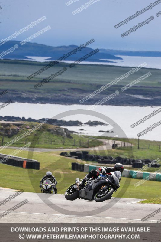 anglesey no limits trackday;anglesey photographs;anglesey trackday photographs;enduro digital images;event digital images;eventdigitalimages;no limits trackdays;peter wileman photography;racing digital images;trac mon;trackday digital images;trackday photos;ty croes