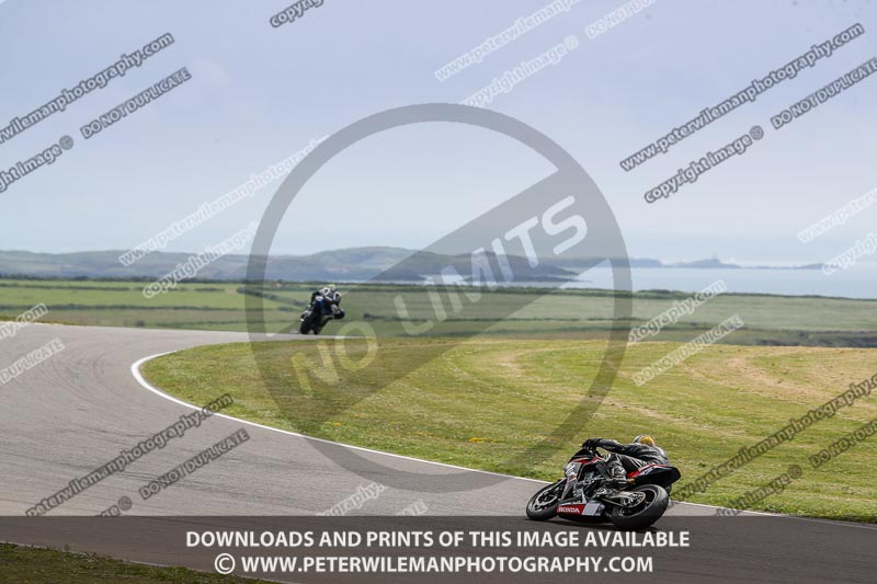 anglesey no limits trackday;anglesey photographs;anglesey trackday photographs;enduro digital images;event digital images;eventdigitalimages;no limits trackdays;peter wileman photography;racing digital images;trac mon;trackday digital images;trackday photos;ty croes