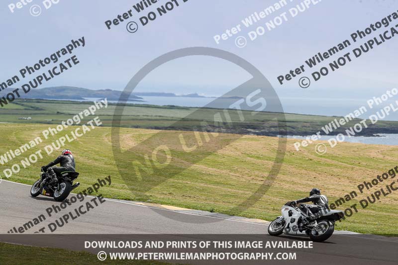 anglesey no limits trackday;anglesey photographs;anglesey trackday photographs;enduro digital images;event digital images;eventdigitalimages;no limits trackdays;peter wileman photography;racing digital images;trac mon;trackday digital images;trackday photos;ty croes