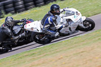 anglesey-no-limits-trackday;anglesey-photographs;anglesey-trackday-photographs;enduro-digital-images;event-digital-images;eventdigitalimages;no-limits-trackdays;peter-wileman-photography;racing-digital-images;trac-mon;trackday-digital-images;trackday-photos;ty-croes