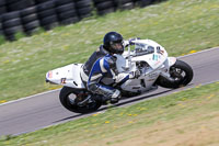 anglesey-no-limits-trackday;anglesey-photographs;anglesey-trackday-photographs;enduro-digital-images;event-digital-images;eventdigitalimages;no-limits-trackdays;peter-wileman-photography;racing-digital-images;trac-mon;trackday-digital-images;trackday-photos;ty-croes